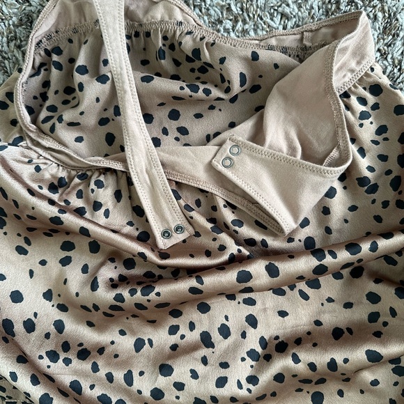 Lace trim bodysuit - Picture 3 of 3